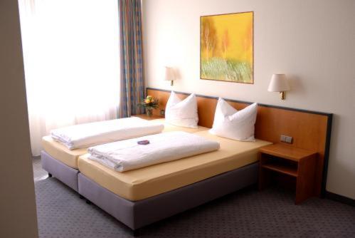 Hotel Leipziger Land Geithain Room photo